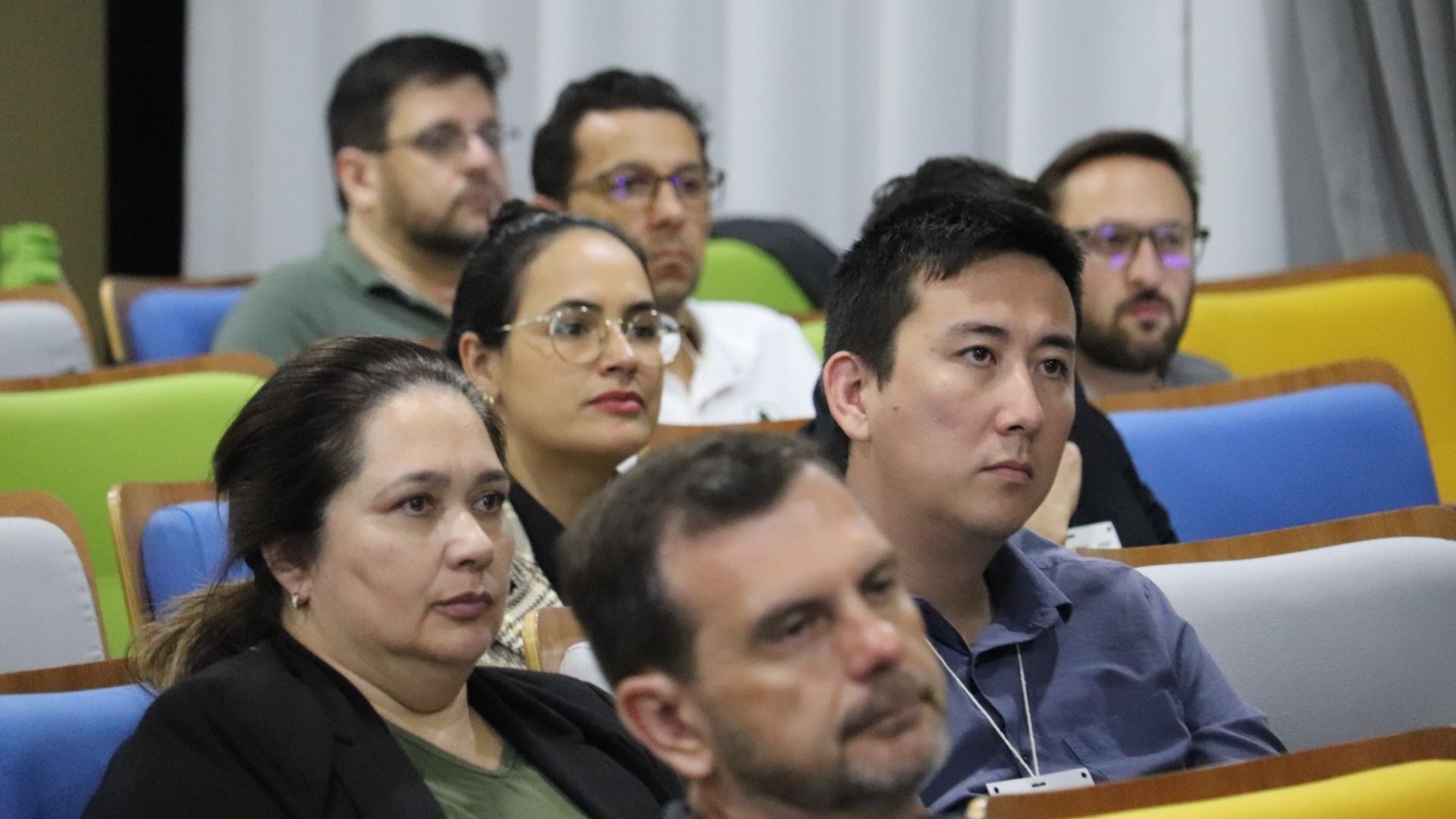 Treinamento de IA para empresas e equipes